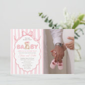 Teddy Bear Girls Pink Bow Baby Shower 招待状 (スタンド正面)