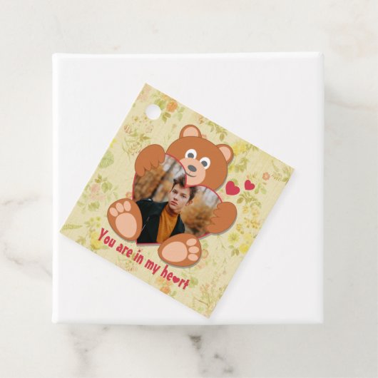 Teddy Bear Holdingハート写真バレンタインデー フェイバータグ (インサイチュ)