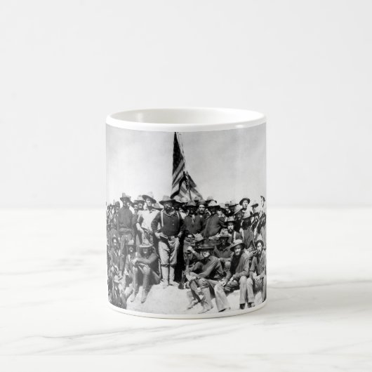 Teddy Rooseveltおよび荒いライダー コーヒーマグカップ (中央)