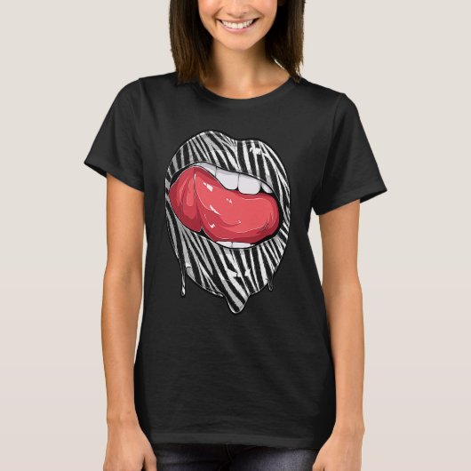 Tee Lips with Zebra Pattern Woman Tongue Girl Lips Tシャツ (正面)