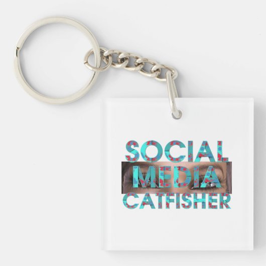 TEE Social Media Catfisher キーホルダー (正面)