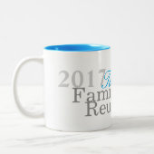 Teelの家族会2017のマグ ツートーンマグカップ (左)