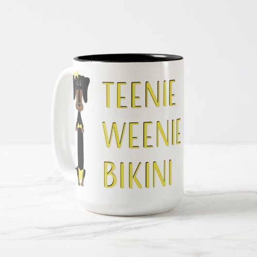 Teenieのウインナソーセージのビキニのダックスフント ツートーンマグカップ (正面左)