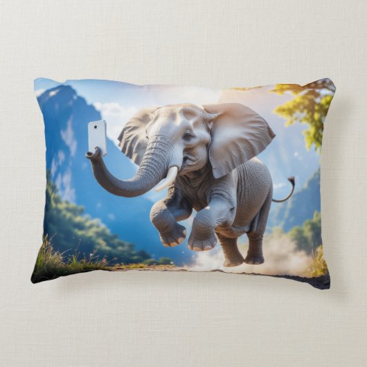 TELEPHANTASTIC - アクセントクッション (裏面)