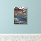 Temple on the river - Japan キャンバスプリント (インサイチュ (ウッドフロア))