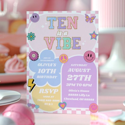 Ten Is A Vibe プレッピー パッチ 10歳の誕生日パーティー 招待状