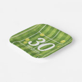 Tennis 30th Birthday Balls on the court  ペーパープレート (傾斜あり)