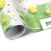 Tennis 50th Birthday with balls on the court ラッピングペーパー (ロールコーナー)