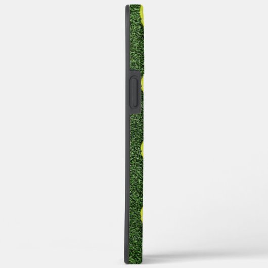 Tennis ball on green grass Case-Mate iPhoneケース (裏面 / 右)