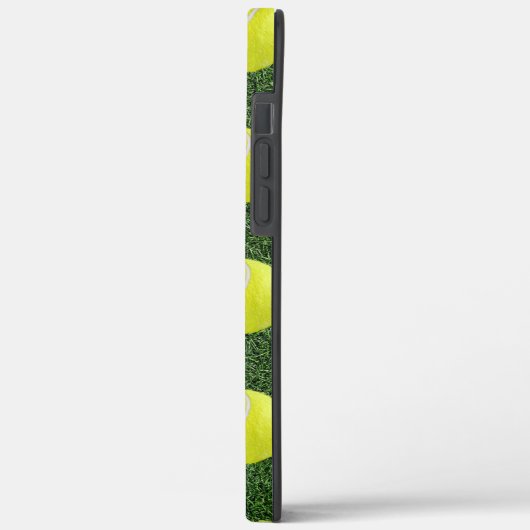 Tennis ball on green grass Case-Mate iPhoneケース (裏面 / 左)