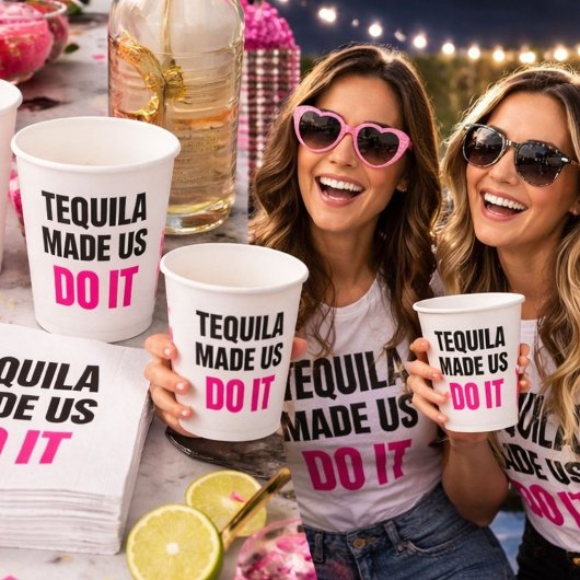 Tequila Made Us Do It | Bride Squad Drinking 紙コップ