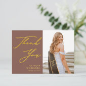 Terracotta金ゴールドスエレガントクリプト写真卒業 サンキューカード (スタンド正面)