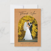 Terracotta Arch Photo Monogram Wedding Thank You サンキューカード (正面)
