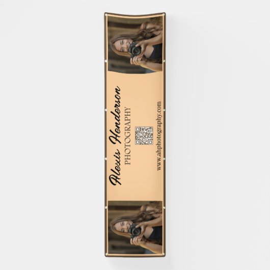 Terracotta & Black Script QR Code Minimalist Booth 横断幕 (縦)