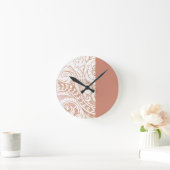 Terracotta Botanical Swirl Modern ラウンド壁時計 (ホーム)