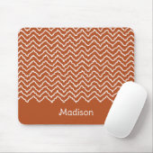 Terracotta Brown Squiggly Chevron Zigzag Pattern マウスパッド (マウス)