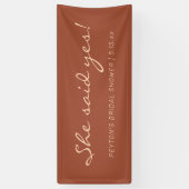 Terracotta Modern Text She Said Yes ブライダルシャワー 横断幕 (縦)