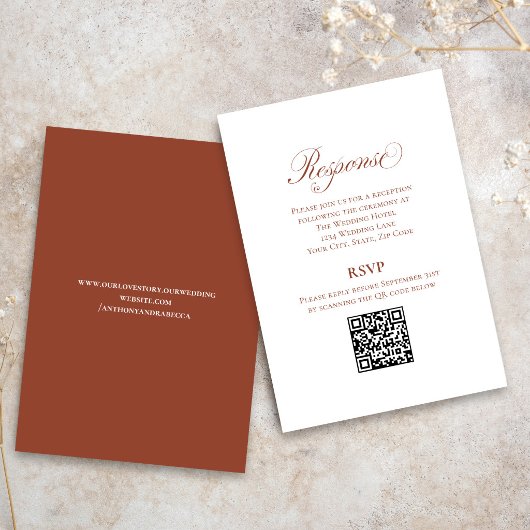 Terracotta Script Wedding RSVP QR Code エンクロージャーカード