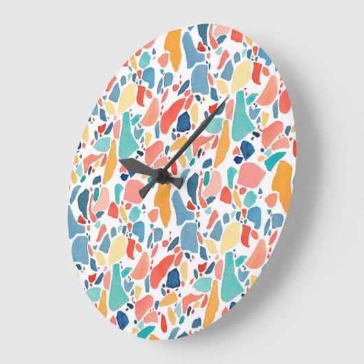 Terrazzo水色:シームレカラフルームパターン。 ラージ壁時計 (傾斜)