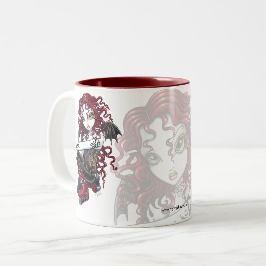 "Terri"のゴシック様式赤いバラの入れ墨の妖精の芸術のマグ ツートーンマグカップ (正面左)