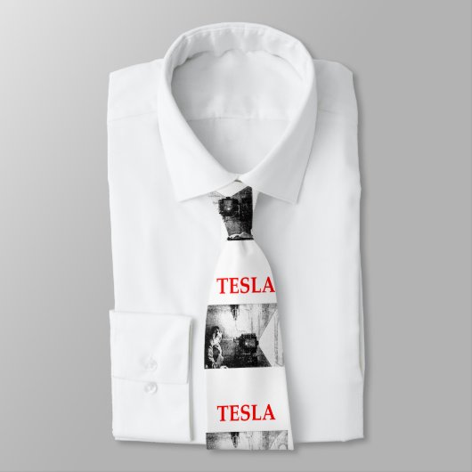 tesla ネクタイ (タイ)