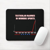 Testicular Injuries In Womens Srts Funny Saying Me マウスパッド (マウス)