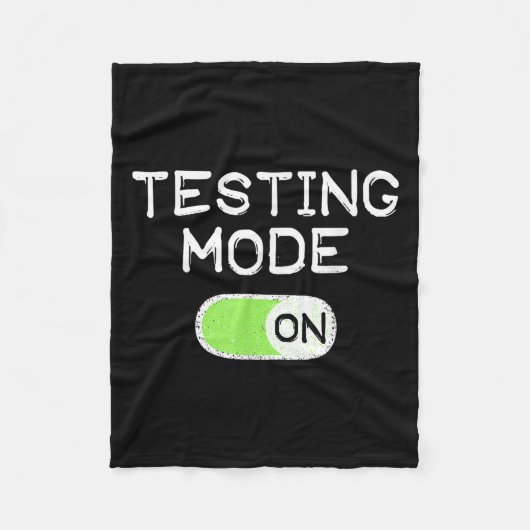 Testing Mode On Funny Test Day Teachers Student Mo フリースブランケット (正面)