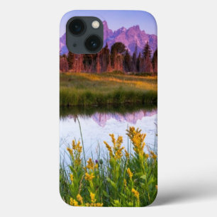 Tetonの日の出 iPhone 13ケース