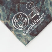 Textura #5 de la obra Cerezas フリースブランケット (角)