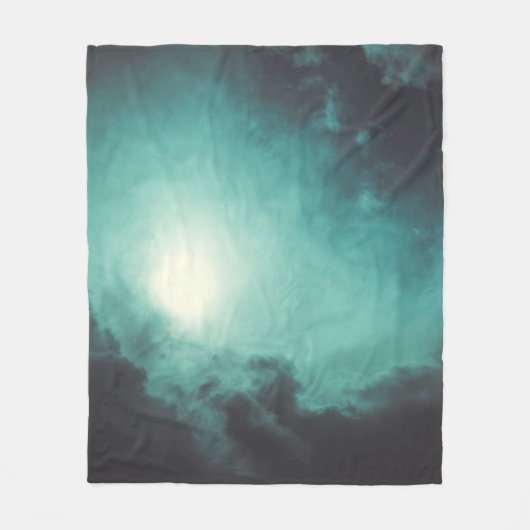 Texture heaven clouds wind storm フリースブランケット (正面)