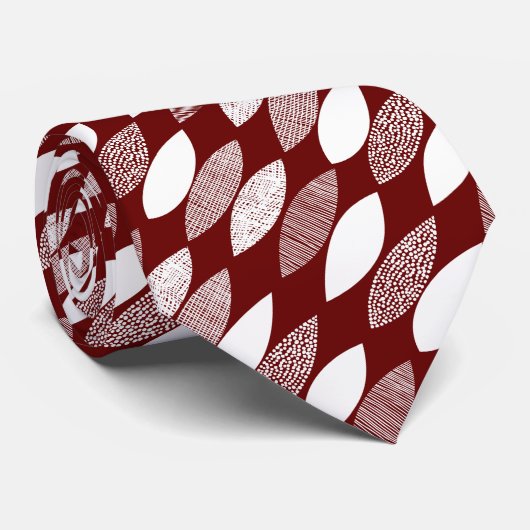 Textured Leaves 03 Diagonal - White on Ruby Red ネクタイ (ロール)