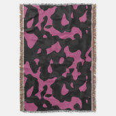  Textured pink and black camo abstract スローブランケット (正面縦)