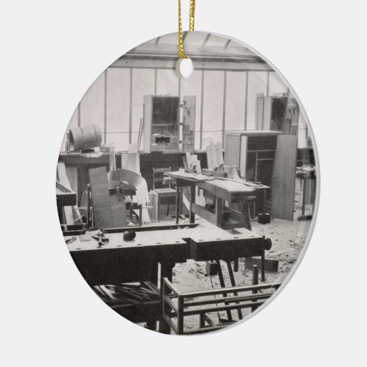 Thの研修会からの大工の研修会、 セラミックオーナメント (左)