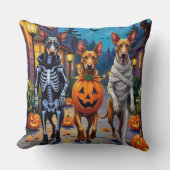 Thai Ridgeback Trick-or-Treating Halloween Costume クッション (正面)