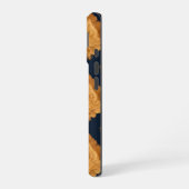 Thai Silk inspired Pattern in Gold iPhone 16ケース (左側面)