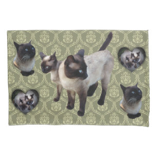 Thailand-born Siamese cat 枕カバー