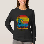 Thailand Retro Throwback Surf & Thai Beach Souveni Tシャツ (正面)