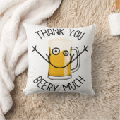 Thank You Beery Much - Silly Face クッション (ブランケット)