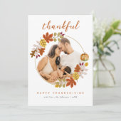 Thankful Script Fall Botanicals Photo Thanksgiving シーズンカード (スタンド正面)