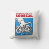 "Thanks for the Squeeze Funny Squid Deep Sea Illus クッション (正面)