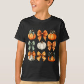 Thanksgiving Autumn Fall Leaves Coquette Bow Pumpk Tシャツ (正面)