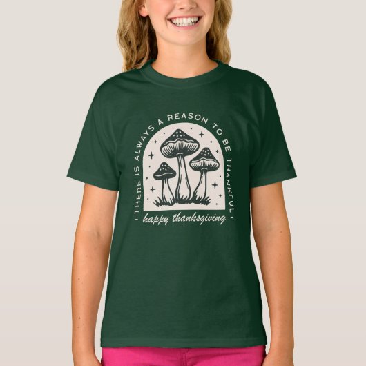 Thanksgiving mushroom magical forest dark green tシャツ (正面)