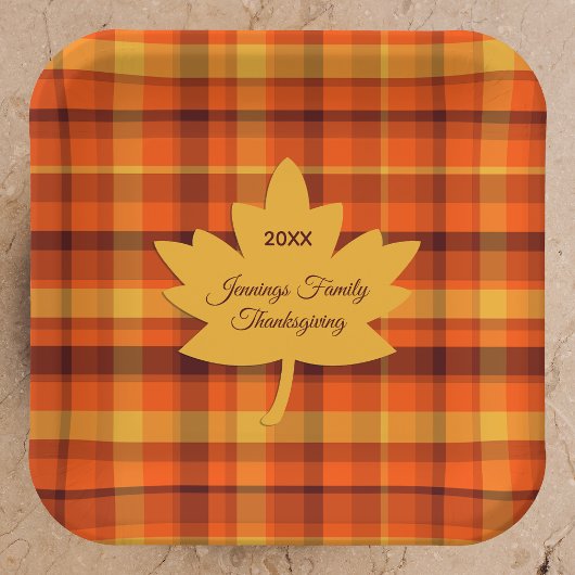 Thanksgiving Plaid with Maple Paper Products  ペーパープレート