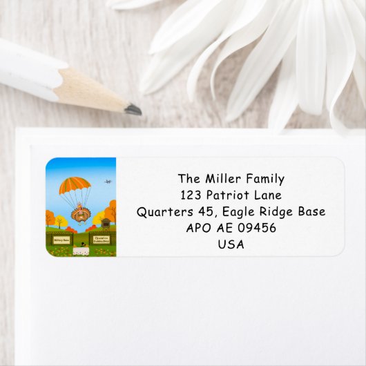 Thanksgiving Turkey Parachuting into Military Base ラベル (インサイチュ)