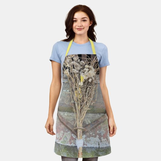 The 13th Skult. エプロン (着用した状態)