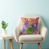 The Awakening Flower Throw Pillow クッション (椅子)