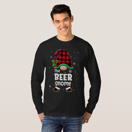 The Beer Gnome Buffalo Plaid Christmas Matching Fa Tシャツ (正面フル)