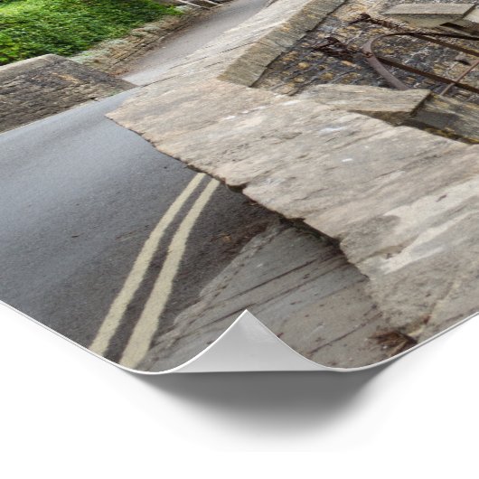 The bridge in Castle Combe, UK poster ポスター (角)