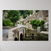 The bridge in Castle Combe, UK poster ポスター (正面)