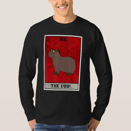 The Capybara Drip Tarot Card Semi Aquatic Big Rode Tシャツ (正面)